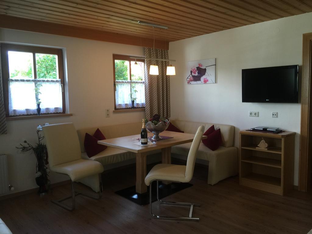 דירות פיס Haus Christina מראה חיצוני תמונה